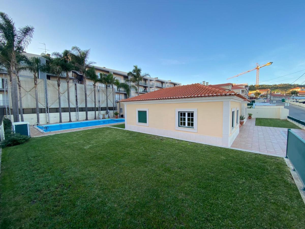 B&B With Heated Pool Сан-Мартинью-ду-Порту Экстерьер фото