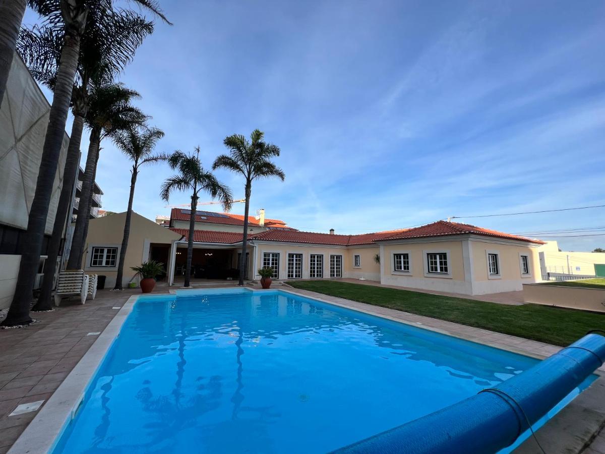 B&B With Heated Pool Сан-Мартинью-ду-Порту Экстерьер фото