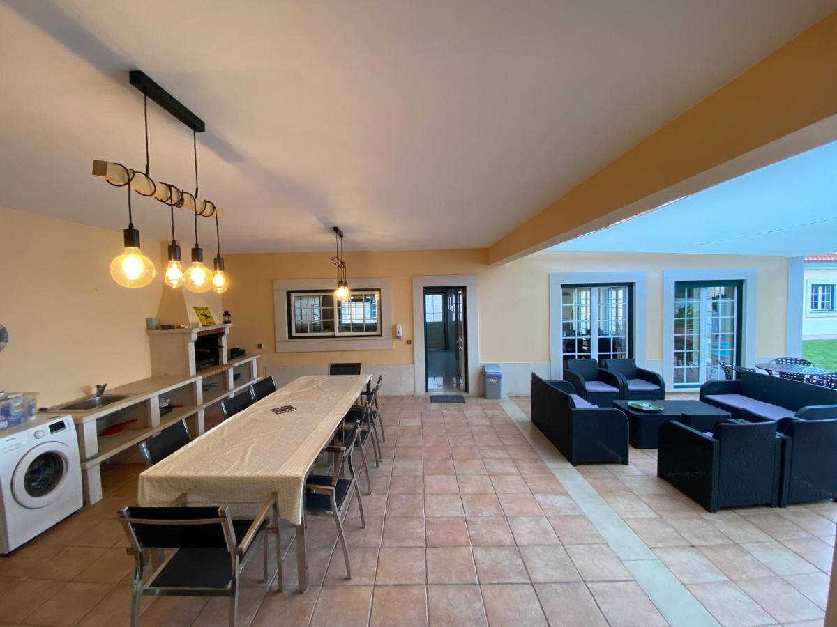B&B With Heated Pool Сан-Мартинью-ду-Порту Экстерьер фото